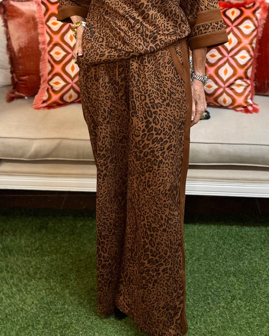 Leopard Contrast Pants with a drawstring waist and matching top; available in sizes XS–XL.