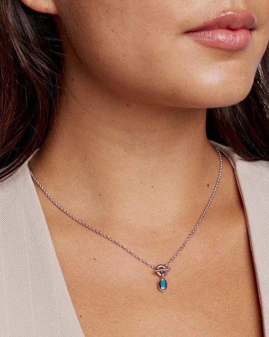 Mini Elisa Toggle Pendent Necklace | Kendra Scott