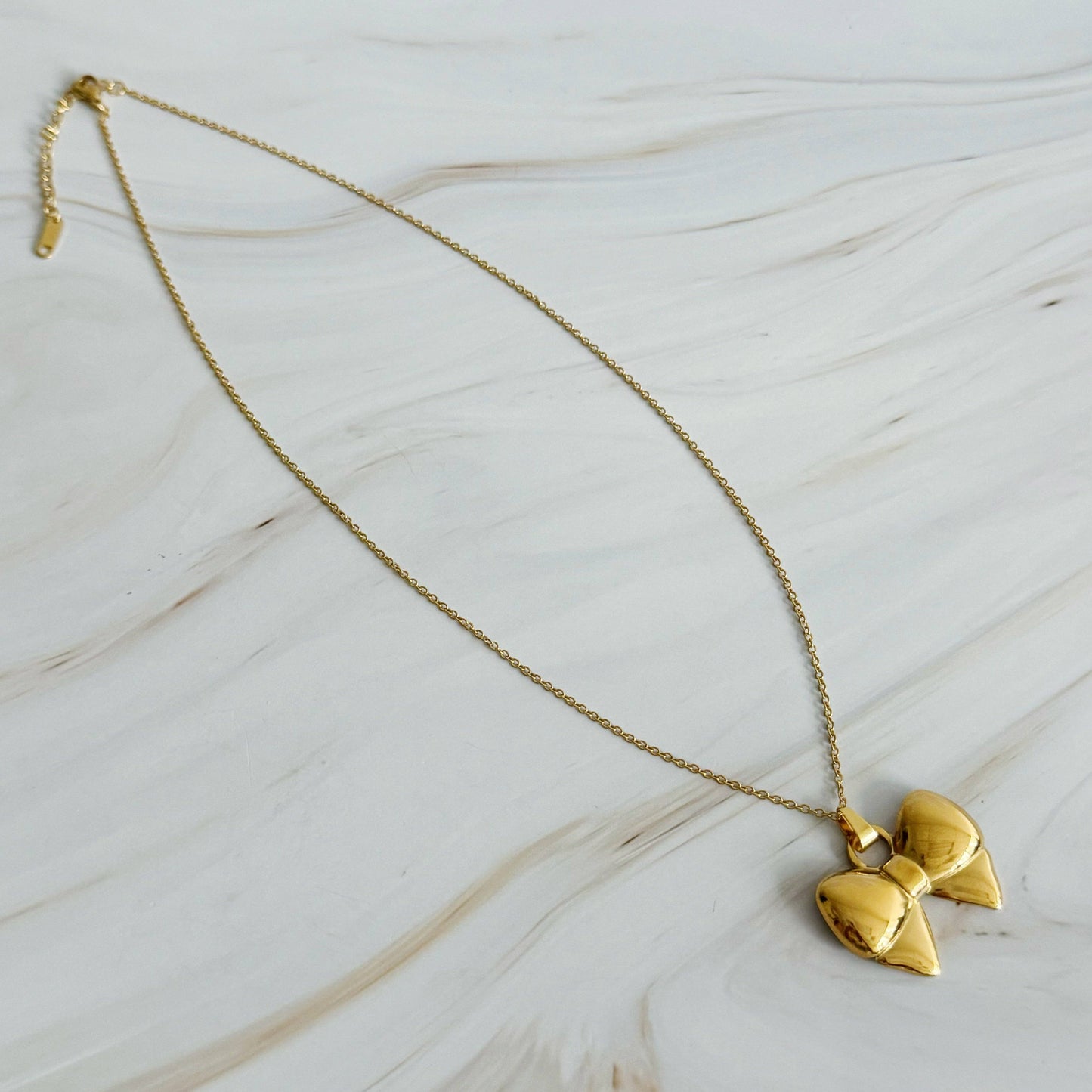 Puffy Bow Pendant Necklace