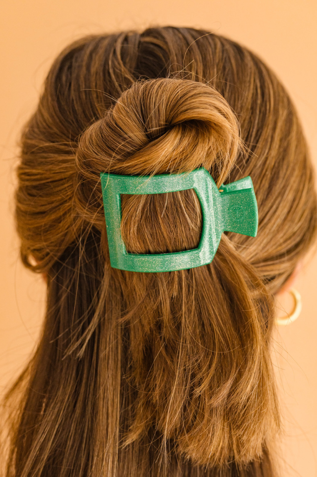 TELETIES Square Flat Hair Clip: A sturdy and stylish hair clip designed to hold twists and other hairstyles securely. Sizes available: small, medium, large.