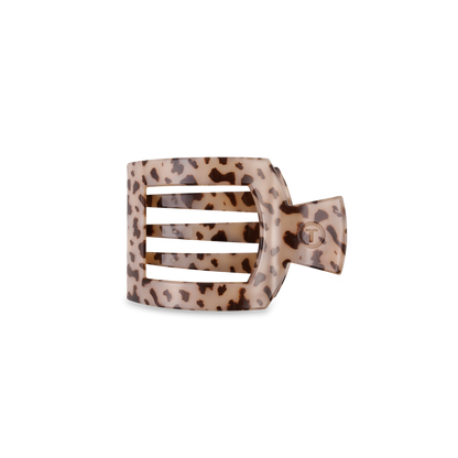The TELETIES Square Flat Hair Clip has a leopard print with three rectangular openings and a strong-grip on a solid black base. Available in one size.