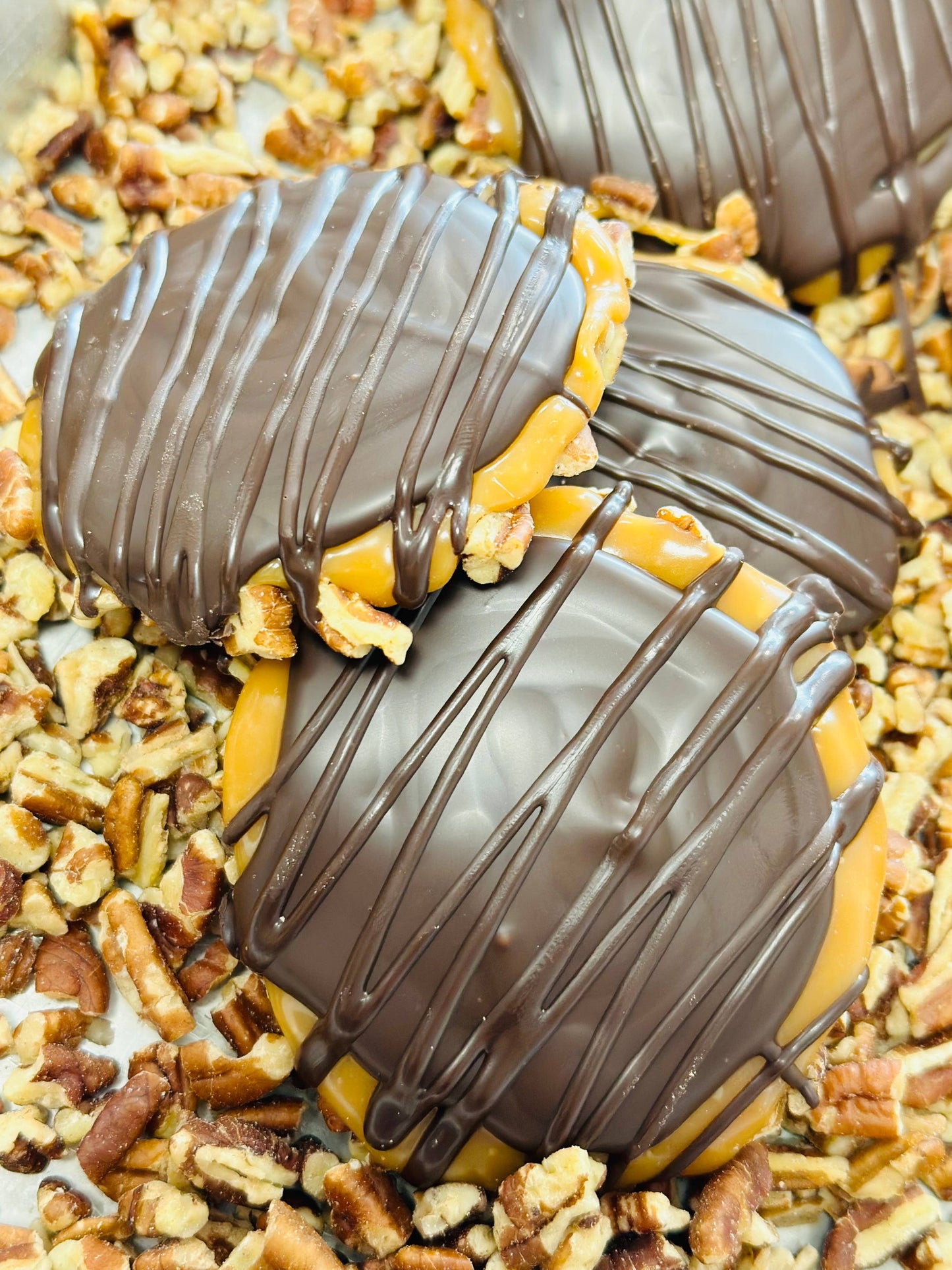 BEAR CLAWS: DARK CHOCOALTE PECAN