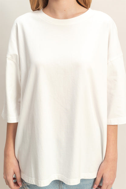Washed Oversized Crew Neck Top, 100% cotton, relaxed fit. Available in sizes XS-XL.
