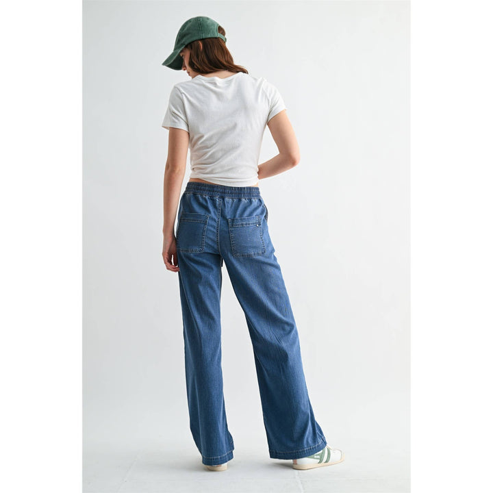 Navy blue high-rise wide joggers in lyocell with an elastic waistband and two back pockets. Size: XS.