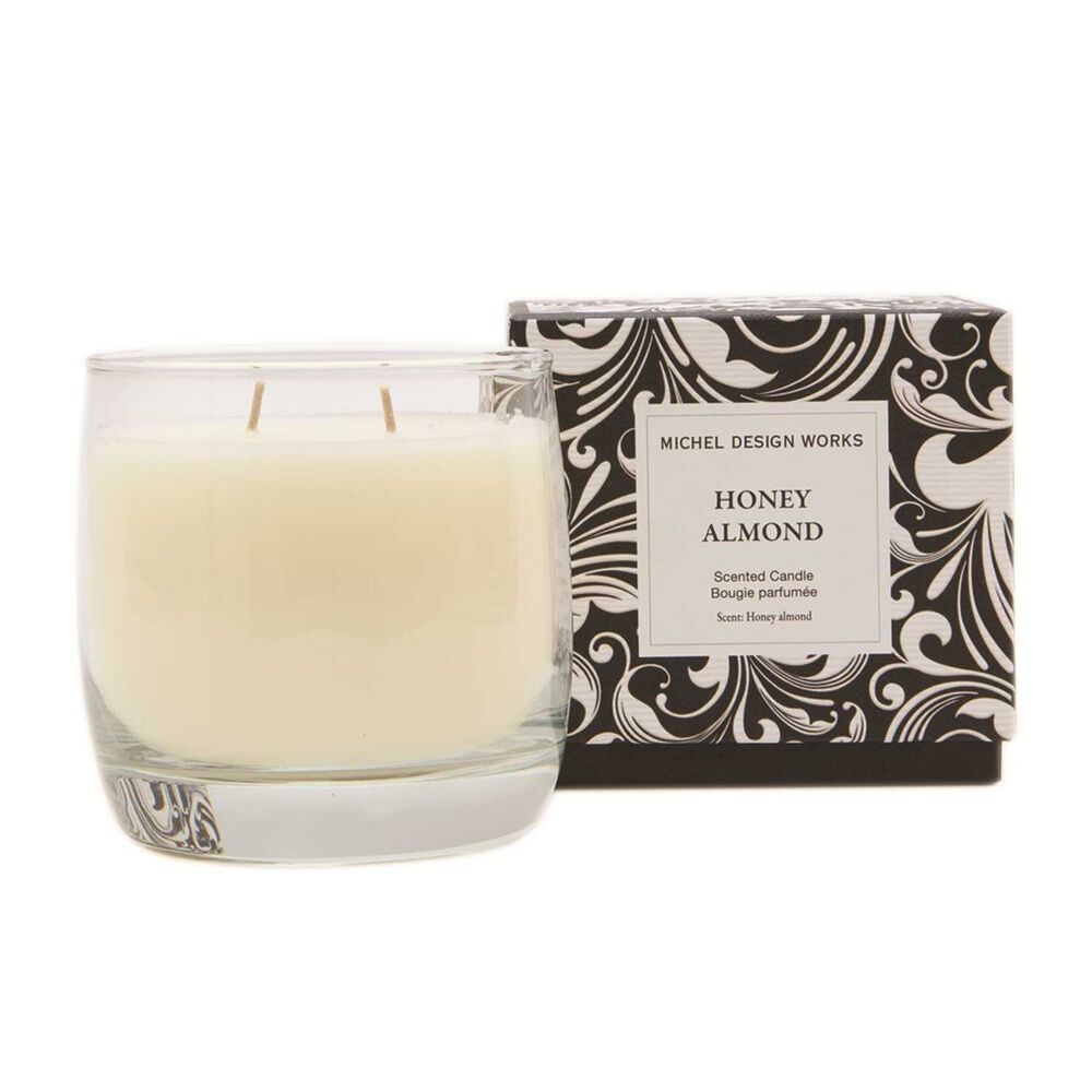 Honey Almond Vigne Candle with two wicks, soy wax blend, glass jar. Available in 8 oz and 13 oz sizes.