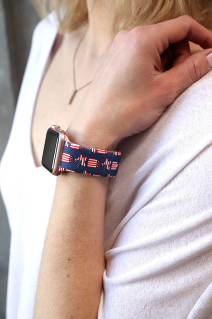 Stars and Stripes Apple Watch Band: 38/40mm, blue and red patriotic colors. Available sizes: 38/40mm.