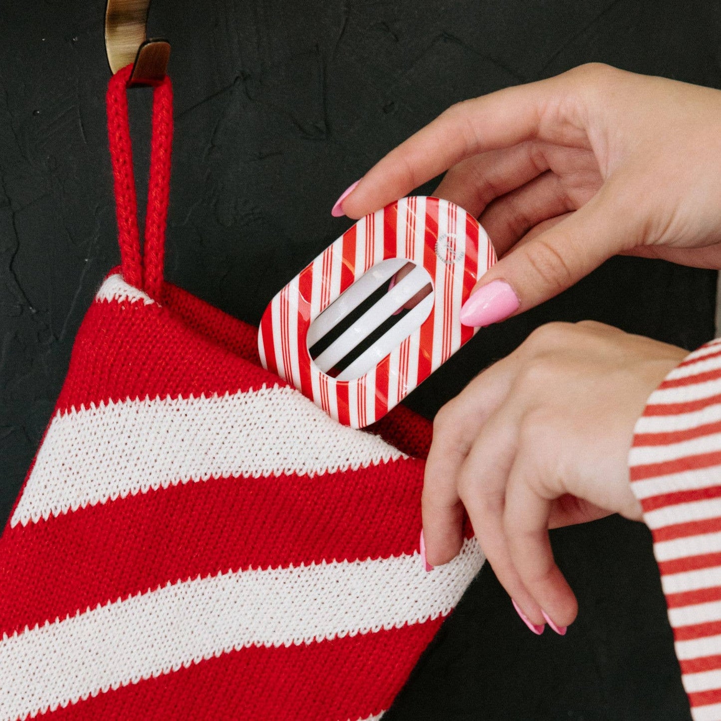 Flat Round Hair Clip | Candy Cane Crush