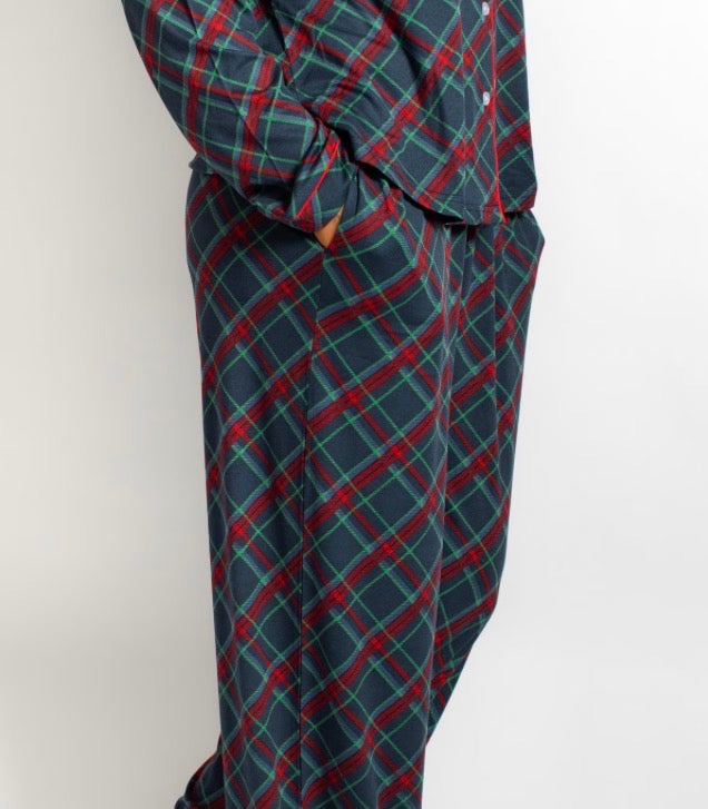 Women’s Layton Plaid Sleep Pants in dark blue, green, and red with side pockets. Sizes available.