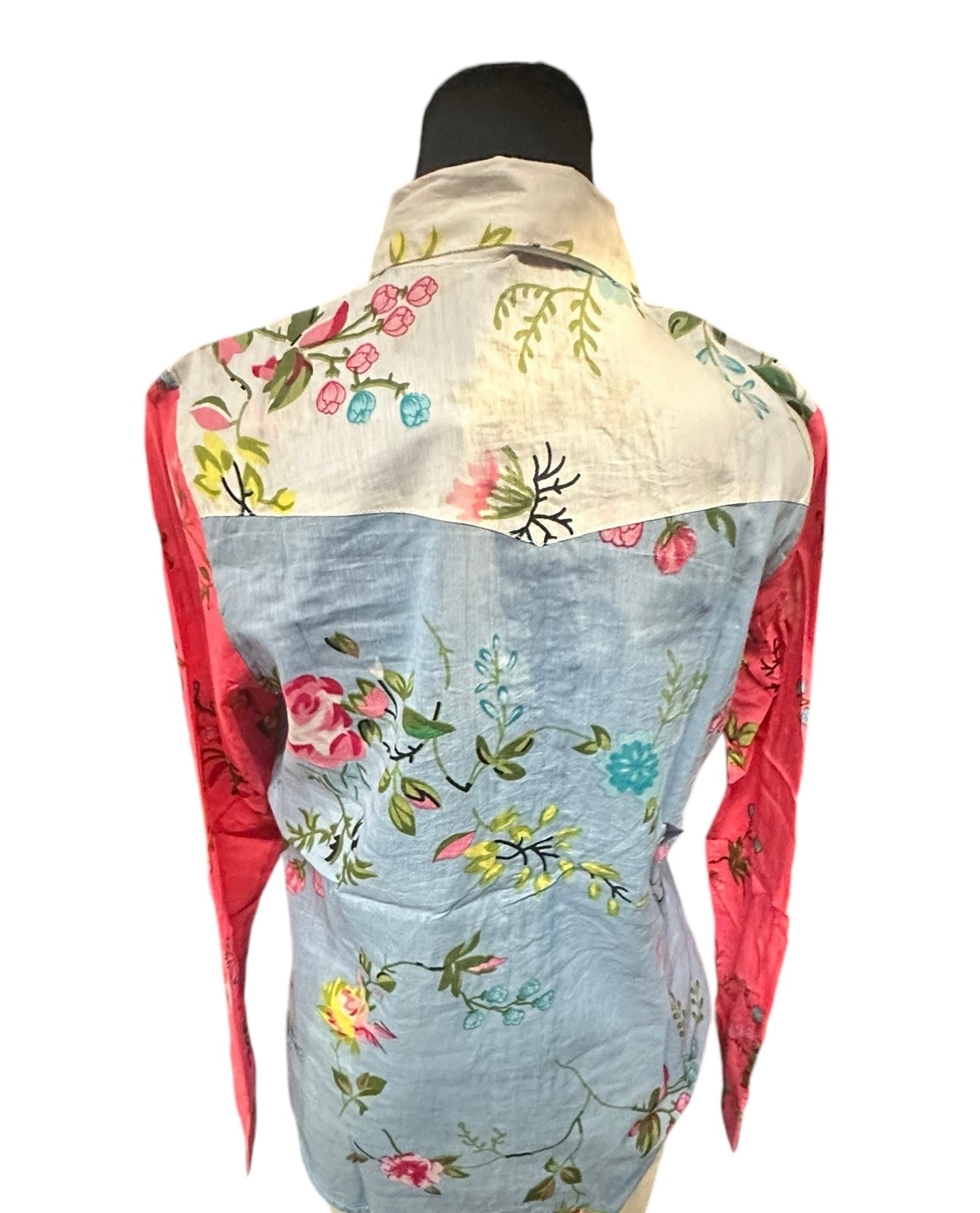 Vintage Floral  Button-Down Top