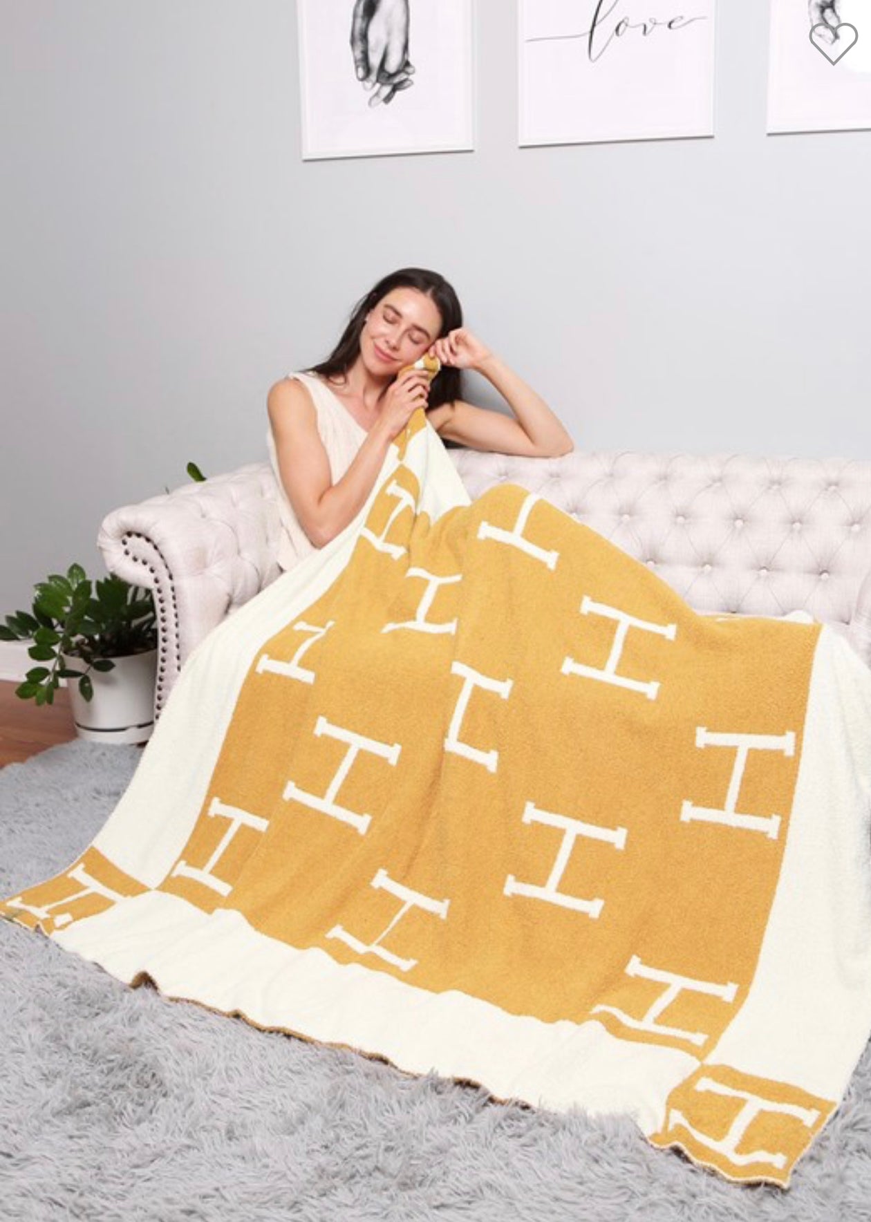 H Patterned Blanket