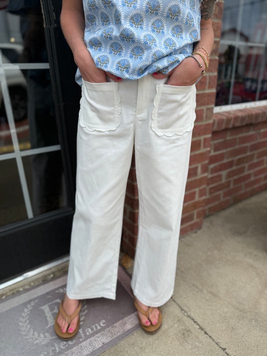 Scalloped Pocket Off White Pants, scalloped detailing, front pockets. Available in sizes XS–XL.