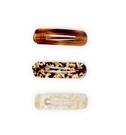 Three fashionable Oversize Claw Clips: 
1. Tortoiseshell pattern
2. Mix of beige, brown, and black colors
3. Pearly white finish

Available sizes: Rectangular, oversized design
