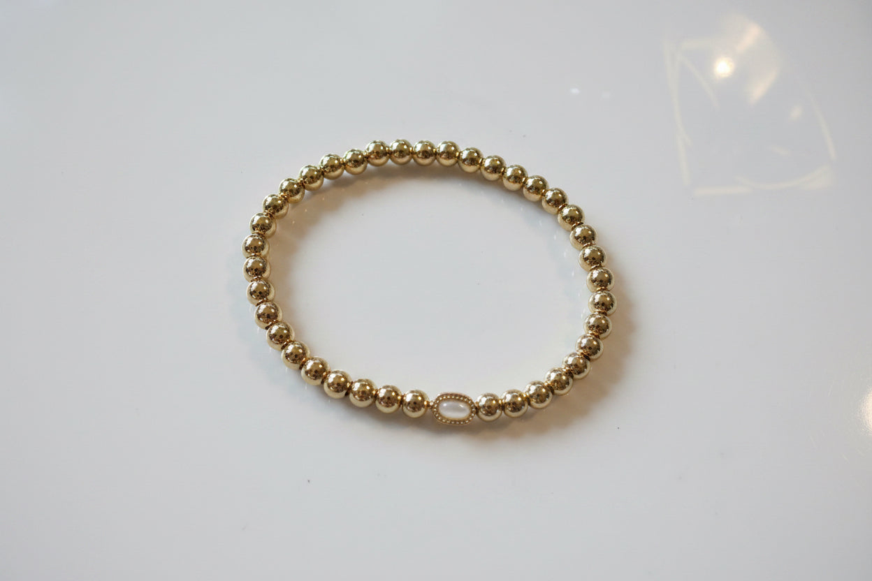 Daphne Link Chain Gold with Colored Stone