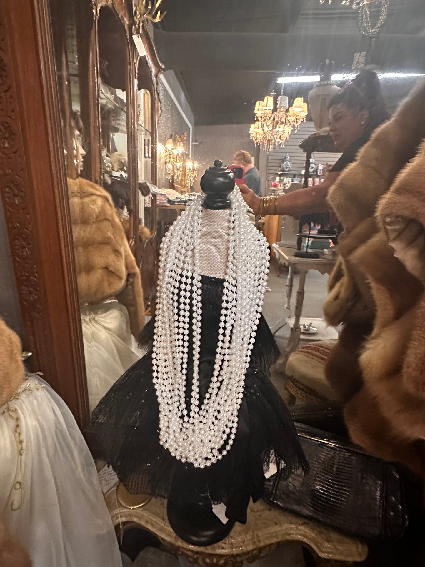 Pearl Necklace 24 inch.