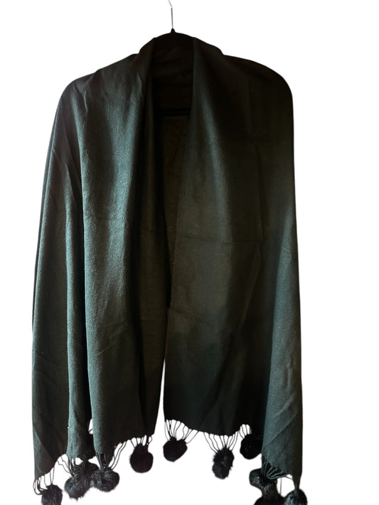Shawl with faux fur tassels, soft drape, simple design. Available sizes: S, M, L.