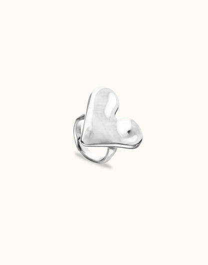 Maxi Ring with Heart Shape from the Pálpito Collection, silver, large shiny handmade heart design on top; available in multiple sizes.