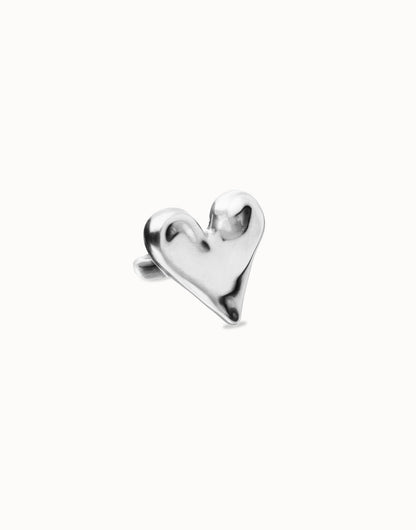 Shiny silver heart-shaped maxi ring from the Pálpito Collection, available in multiple sizes.