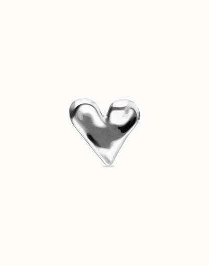 Shiny Maxi Ring featuring a sterling silver, irregularly-shaped heart with a smooth, reflective surface. Available in multiple sizes.