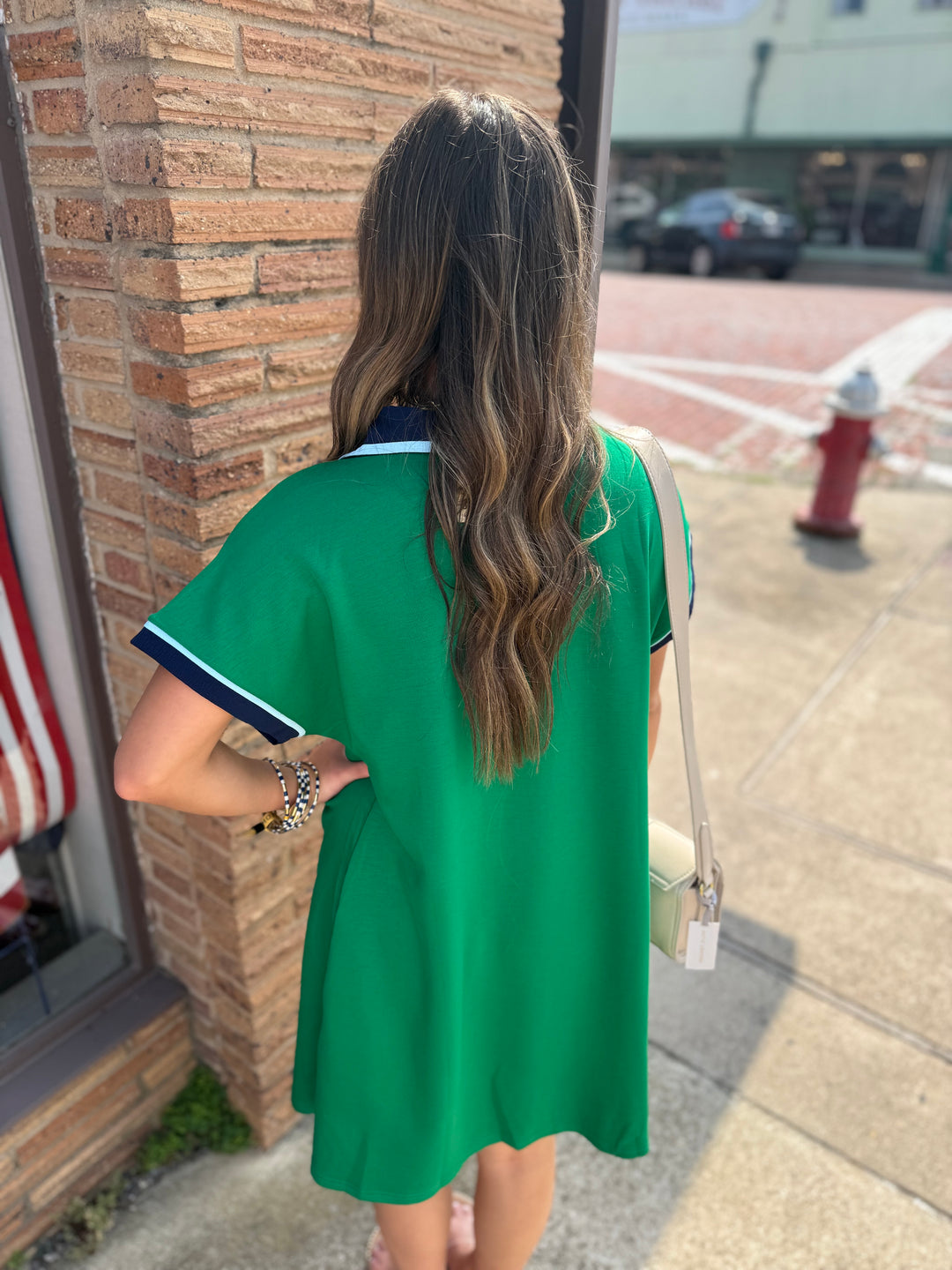 Kelly Green Solid Contrast Accent Dress, available in sizes XS–XL. Features contrast accents and short sleeves.