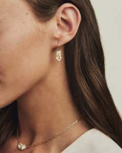 Lee Luxe Drop Earring Gold White