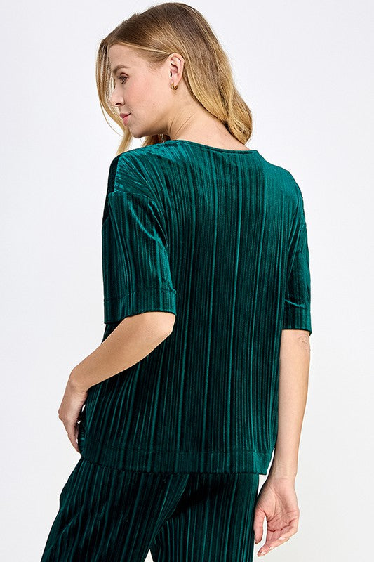 Pleated Velvet Set in dark green with pleated detailing. Available in sizes XS–XL.