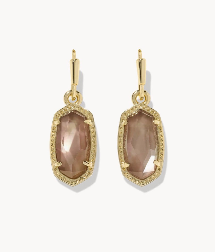 Lee Earring Gold Taupe by Kendra Scott: Faceted elongated oval taupe gemstones in decorative gold bezels, lightweight drop earrings. Available sizes: one size.