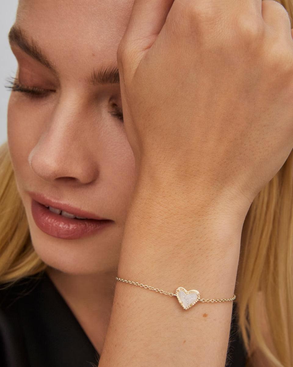 Ari Heart Gold Bracelet Iridescent Drusy by Kendra Scott; heart-shaped pendant, shimmering drusy; sizes: 6.5"-7.5".