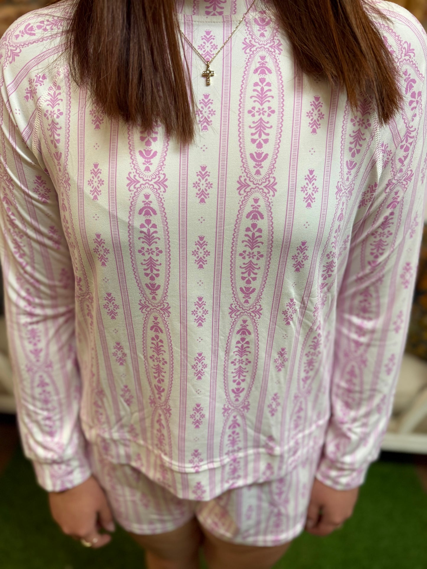 Annie Floral Cameo Orchid Short Set: pink and white floral print, long-sleeve top, matching shorts. Available in sizes XS–XL.
