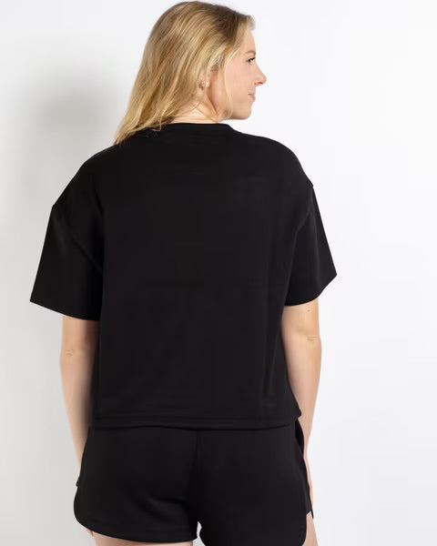 Taylor Crew Neck in black short-sleeved t-shirt. Available in all sizes.