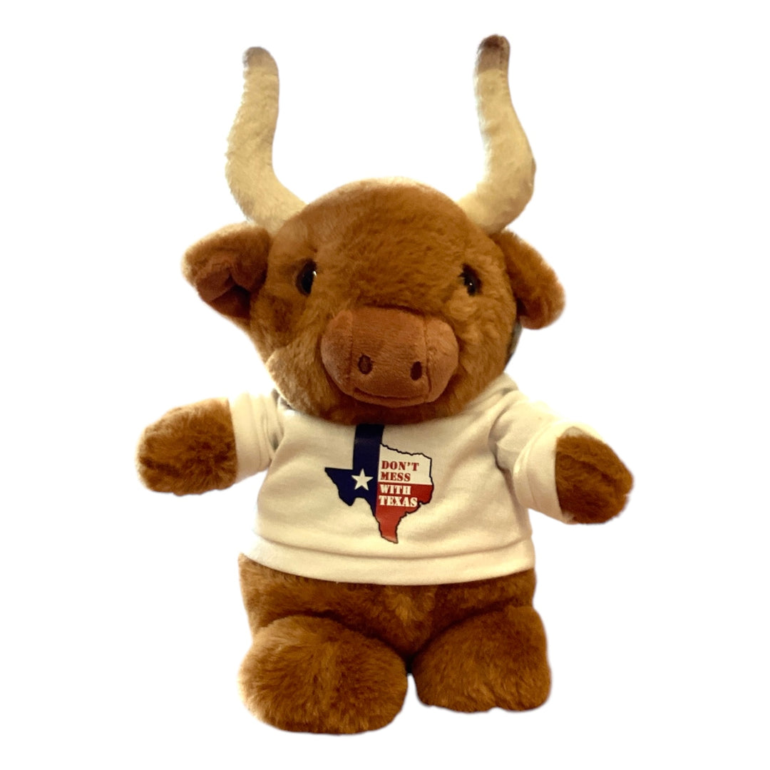 White T-shirt for plush longhorn steer, Texas-shaped design, “Don’t mess with Texas.” Sizes: S, M, L.