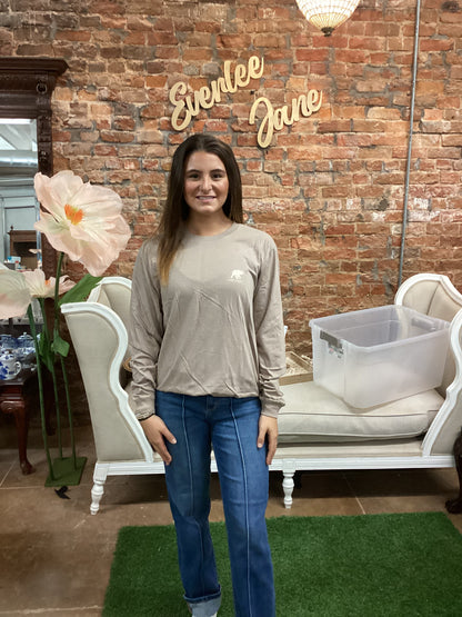 Wildflower Elephant Long Sleeve T-Shirt in blue. Available sizes: S-XL. Blue jeans not included.