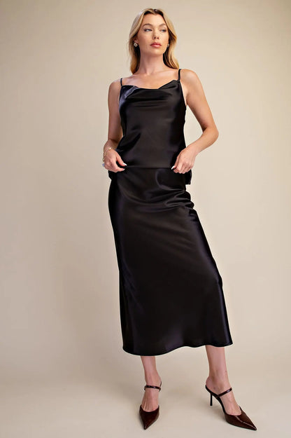 Glitter Midi Skirt with a chic, timeless design. Available in sizes XS-XL.