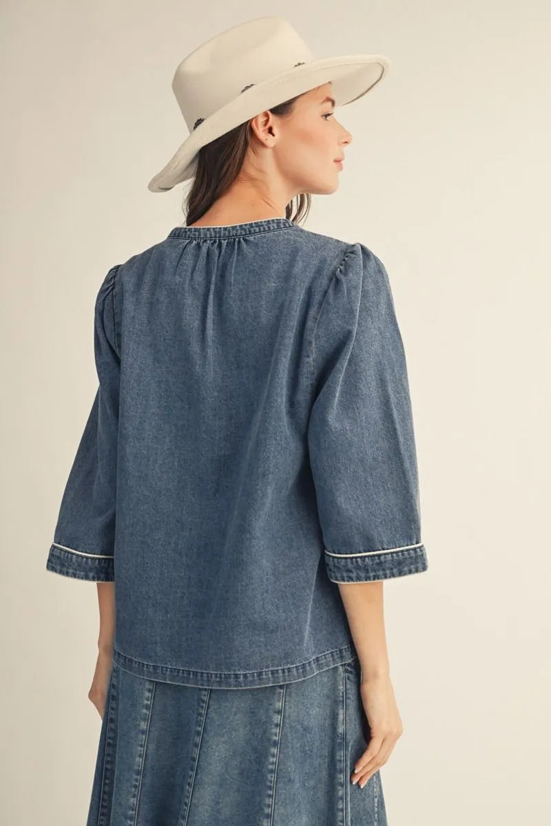 EllienWashed Denim Floral Top, available in sizes XS-XL.