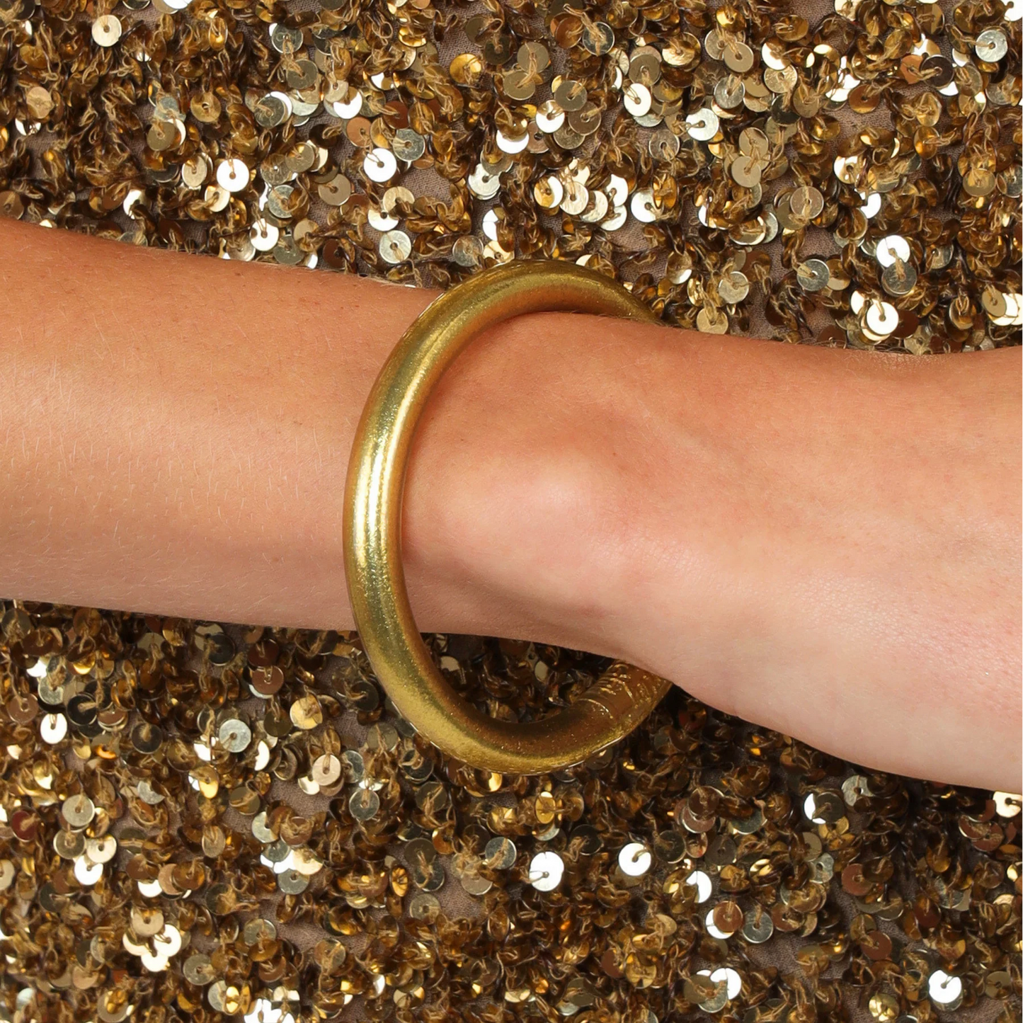 Aura Tzubble All Weather Bangle - Serenity Prayer, a gleaming minimalist bangle; available in small, medium, and large sizes.