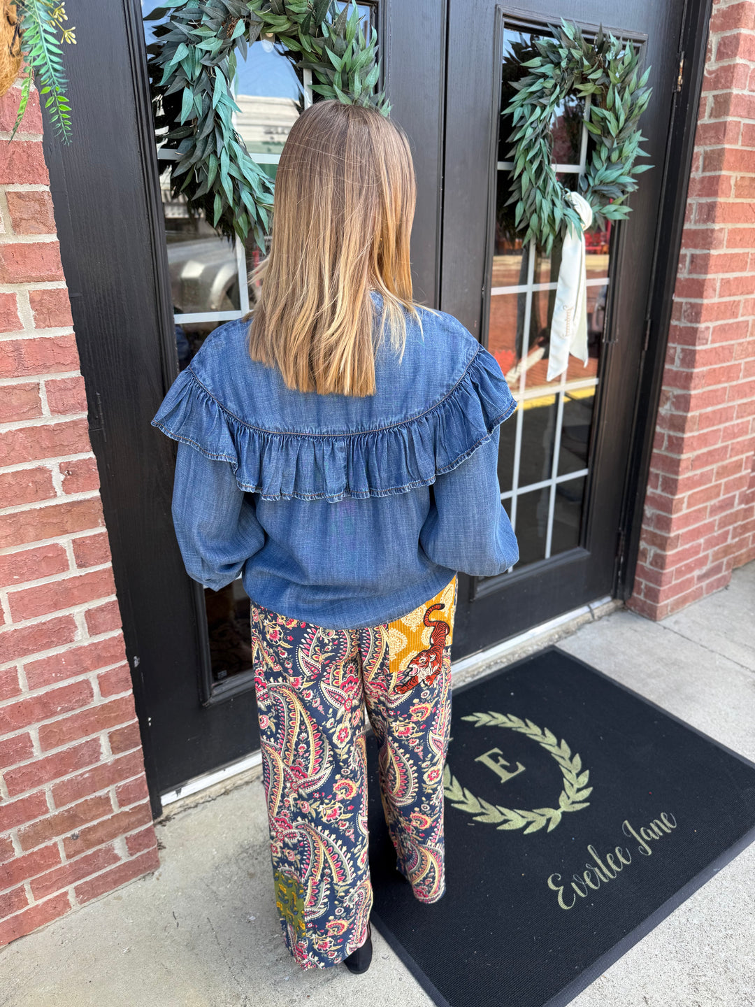 Tiger Barrel Pant with wide-leg, barrel-leg silhouette and colorful paisley and tiger print. Sizes available.