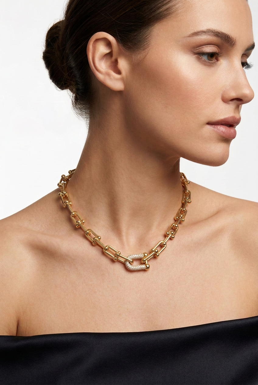 14K gold plated chainlink necklace with a pavé-set CZ rectangular link. Available in multiple sizes.