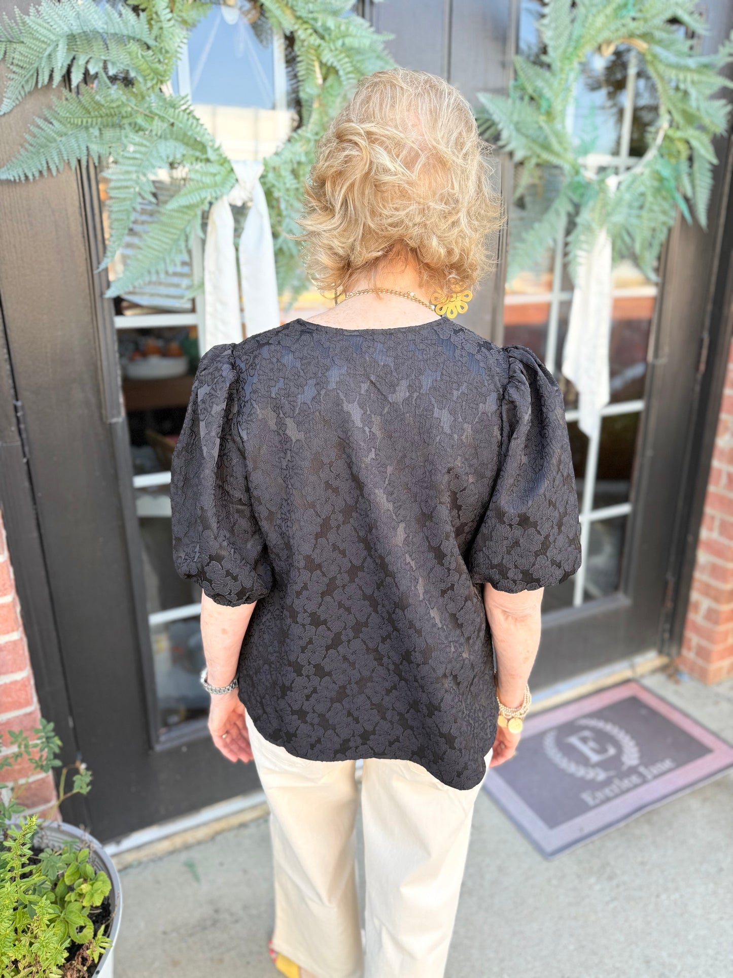 Ren Jet Black Top