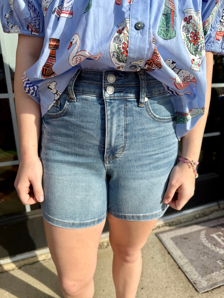 Judy Blue HW Tummy Control Double Waistband Shorts, available in sizes S-3XL.
