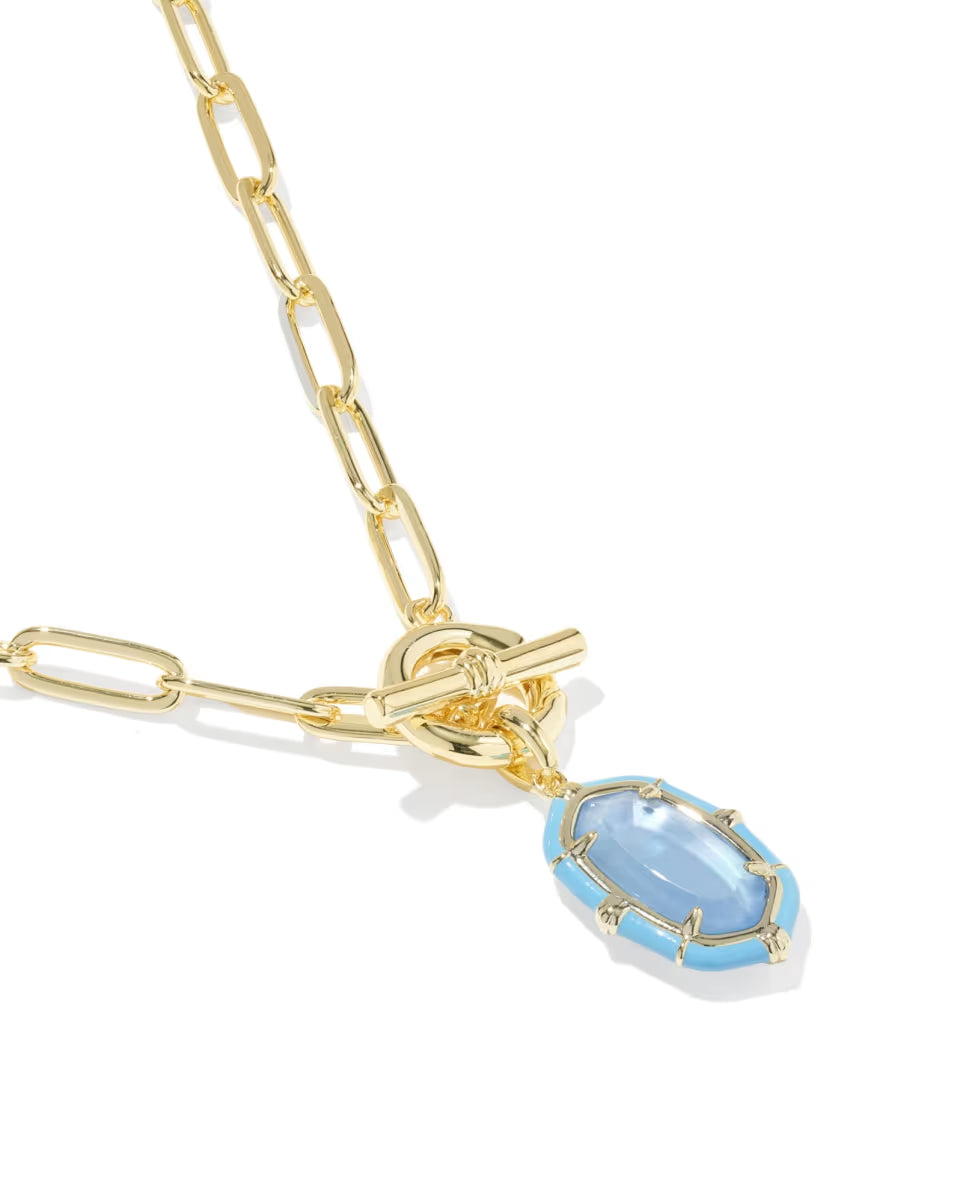 14k yellow gold Elisa Gold Enamel Link and Chain Necklace by Kendra Scott in Periwinkle Illusion, features an oval blue gemstone pendant and toggle clasp. Available sizes: 16″, 18″, 20″.