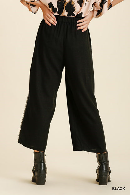 Linen Frayed Edge Wide Leg Pants with Pockets. Available in sizes XS-XL.