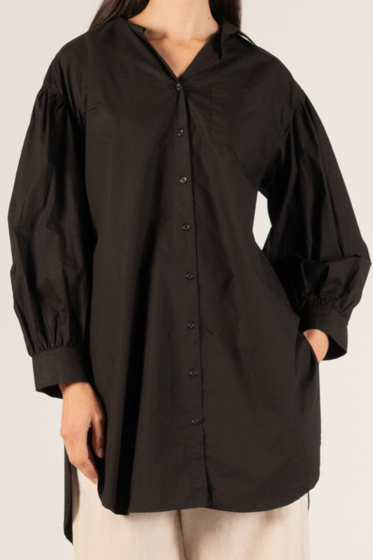 Loose-fitting, long-sleeved P. CILL Poplin Balloon Sleeve Button Up Shirt with V-neckline. 100% cotton, gathered sleeves for a puffed look. Available sizes: S, M, L, XL.