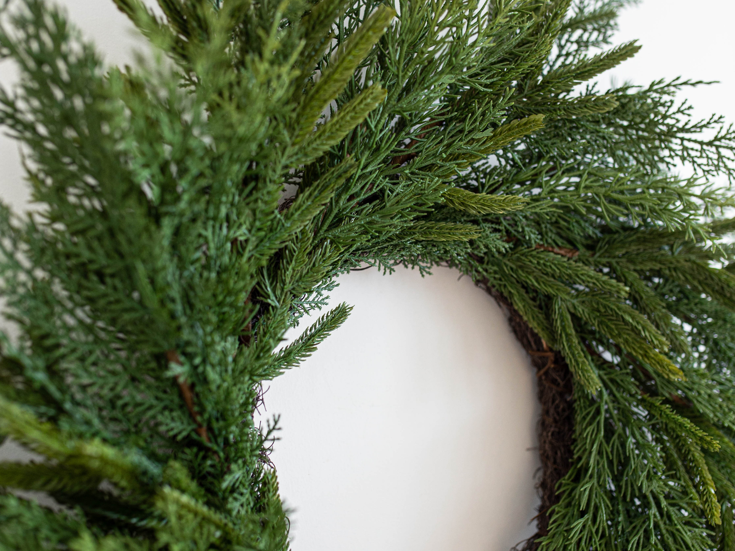 Norfolk & Cypress Real Touch Mix Wreath Mini By Luxe B Co.