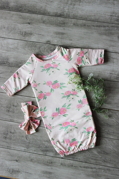 Pink Rose Baby Gown and Bow Headband Set with green accents, available in newborn sizes. Soft, comfortable, and stylish.