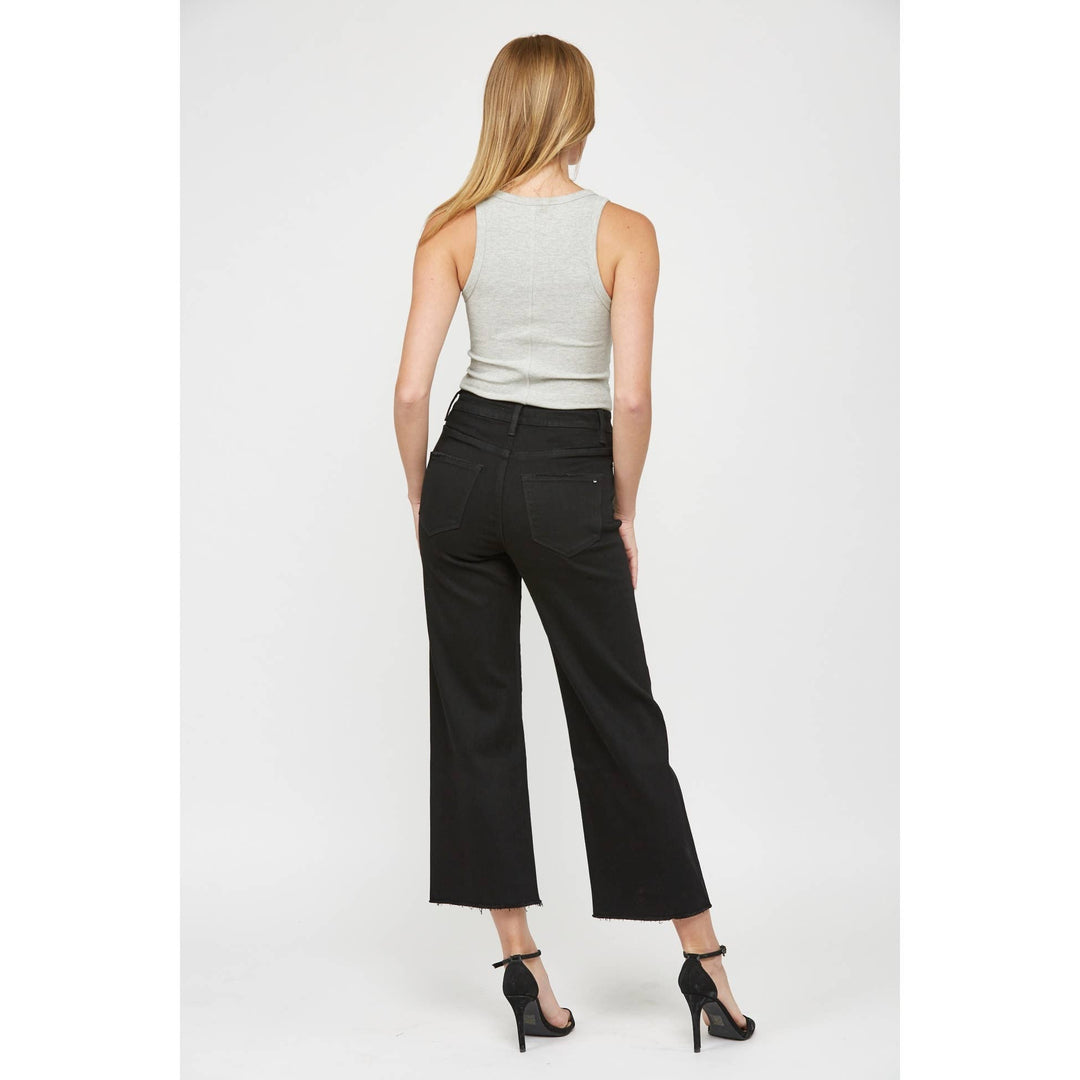 WIDE LEG CROP: BLACK BEAUTY, size 31. Black wide-leg cropped jeans with a raw hem, back pockets, and belt loops.