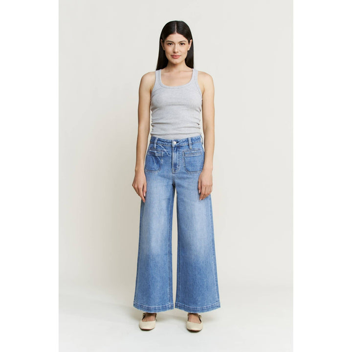 SUPER HIGH ANKLE WIDE LEG: BLUE ROCK, size 27. High-waisted, wide-leg cotton blue jeans with front patch pockets.