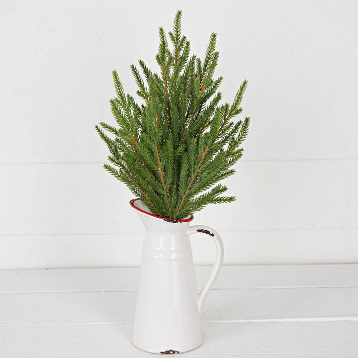 19” Soft-touch Norfolk Pine spray with lifelike green needles.