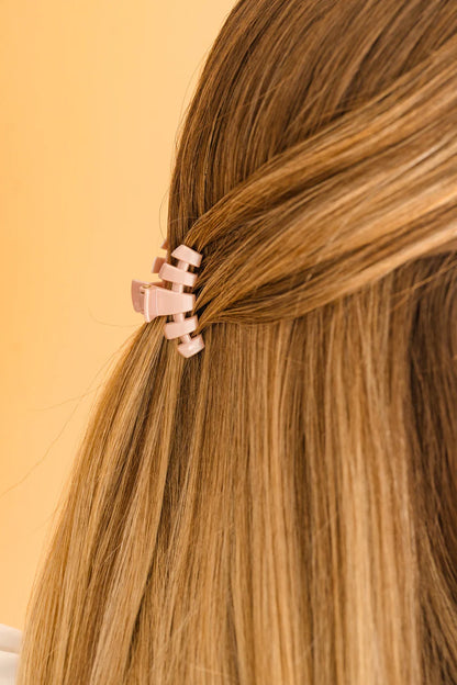 TELETIES Classic Hair Clip in pink. Available size: Classic.