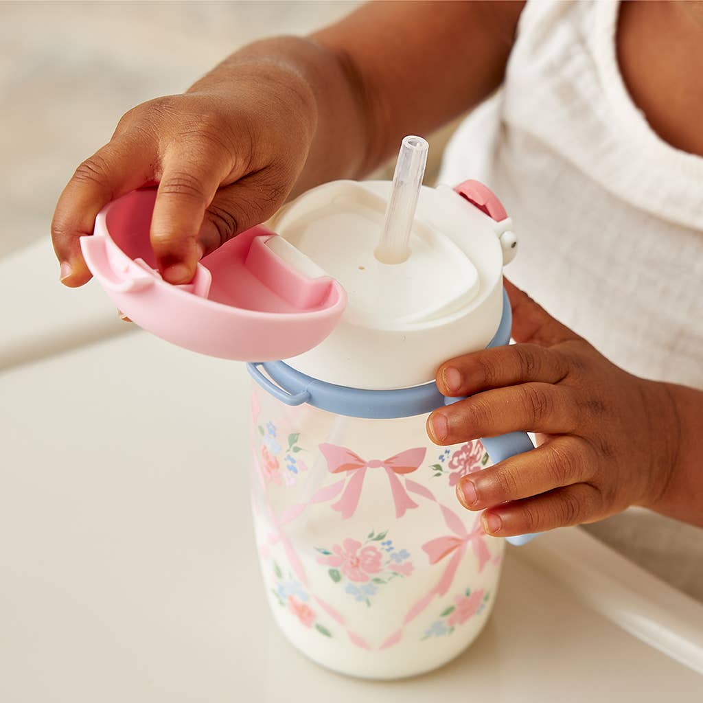 Itzy Sips™ Straw Cup With Snap-Close Lid