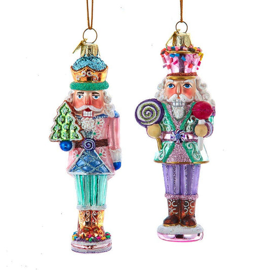 5" Handpainted Nutcracker w/ COOKIE+LOLLIPOP