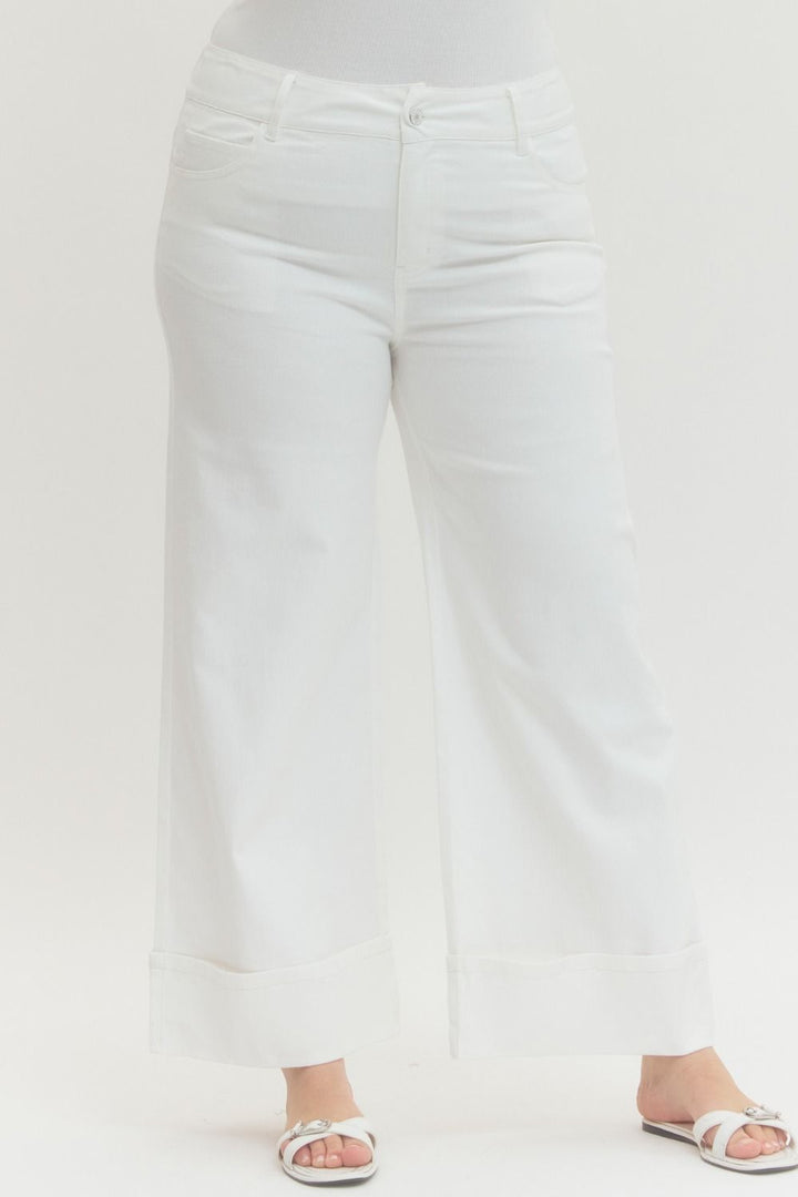Off-White MR Ankle Length Pants, available in sizes S-XL.
